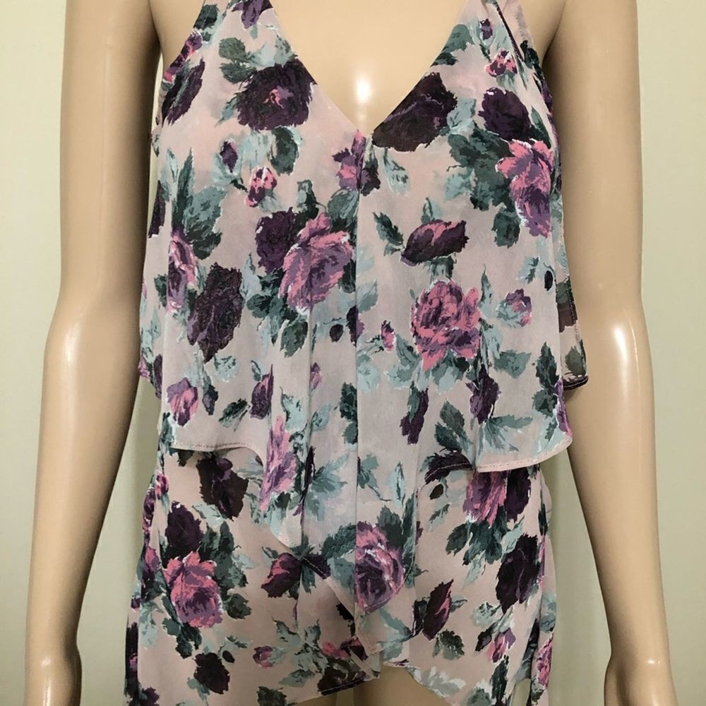 Print Top with Ruffles​ - Picture 4 of 8
